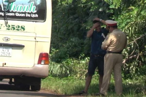  Thanh tra công an vào cuộc CSGT kiểm tra chớp nhoáng