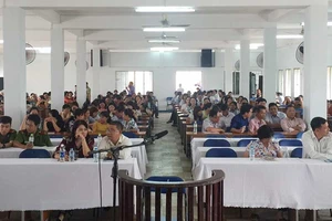 Nhiều hiệu trưởng dự phiên tòa xử vụ tham ô 