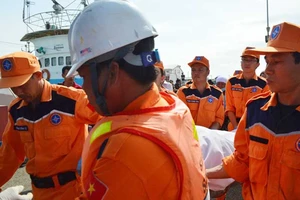 Vụ chìm tàu Hải Thành 26: 2 người sống sót bị khởi tố