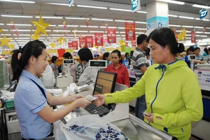 Bốn đại gia Việt bắt tay đấu với doanh nghiệp ngoại