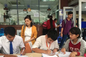 Thí sinh hồi hộp với trường tốp trên 