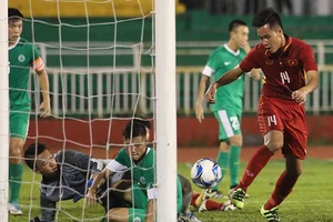 Cầu thủ U-23 sút kém và tử huyệt ở hàng thủ