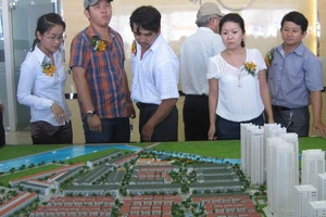 Mòn dép đi đòi giao nhà dự án