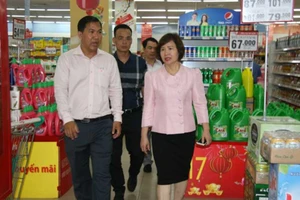 Tài sản gia đình Thứ trưởng Thoa ‘bay’ cả chục triệu đô