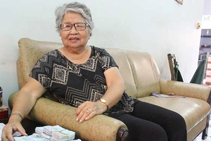 Cụ bà 81 tuổi và bộ sưu tập hàng ngàn vé xe buýt