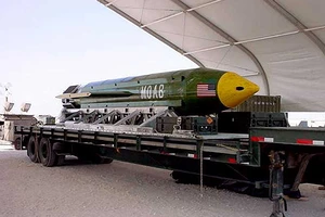 Mỹ không kích tiêu diệt hàng loạt thủ lĩnh IS