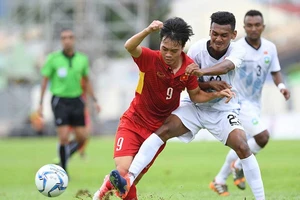 U-22 VN-U-22 Campuchia: Thắng đội yếu có gì phải ầm ĩ!
