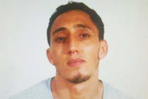 Khủng bố tại Barcelona: Tài xế máu lạnh mới 18 tuổi