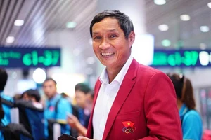 Ông Mai Đức Chung giải vây cho VFF