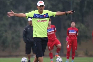 Thầy nội và hàng loạt sự chi phối làm yếu đi đội tuyển