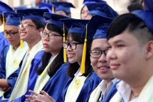 Chủ tịch nước: Xây dựng môi trường giáo dục lành mạnh