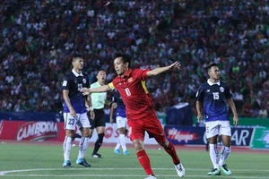 Thắng khó Campuchia và nỗi đau bóng đá Việt