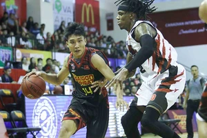 Từ VBA ở tuổi lên 2 nghĩ đến V-League tuổi 17 