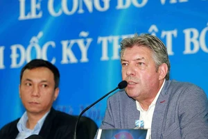 Lo tìm thầy, VFF mời ông Gede để làm gì?