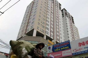 Chung cư Bảy Hiền: Tháo hàng trăm kiốt xây sai