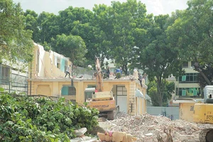 TP.HCM chỉ đạo khẩn dừng ngay vụ phá biệt thự cổ