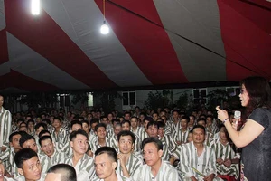 Luật sư vào trại giam tư vấn cho phạm nhân…