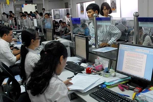 Dân không muốn è cổ nuôi bộ máy cồng kềnh