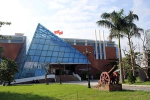 Người dân thành Điện Hải mong chờ nơi ở mới