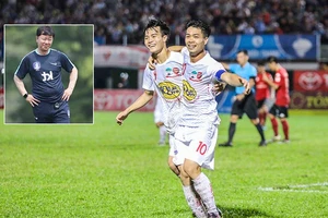 Thầy Hàn đòi vô địch cùng đám trẻ của bầu Đức