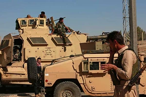 Giao tranh bùng nổ giữa người Kurd và quân Iraq