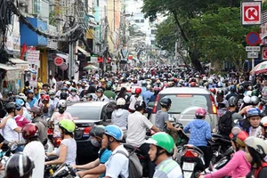 Tập cười cho thường trong ngày!