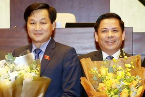 Ghế nóng của 2 tư lệnh ngành