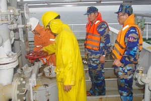 Biến dung môi thành xăng, lãi khủng!