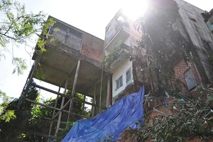 Hoảng vì ở trong nhà cao tầng trôi bay móng