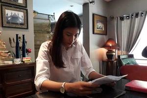 Tước vương miện, Cục Nghệ thuật có lạm quyền?