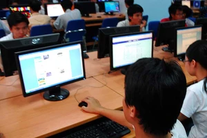 Facebook, Google... rút, chuyện gì xảy ra?