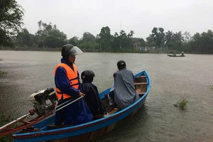 Lũ đang dịch chuyển dần ra Bắc miền Trung
