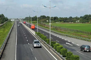 Cao tốc Bắc-Nam: Chấm dứt chỉ định thầu