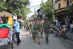 ‘Không để dân bị đói sau bão số 12’