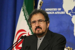 Iran từ chối lời kêu gọi đàm phán của Pháp