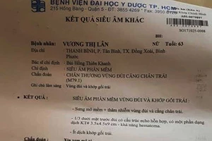 Thẩm phán bị tố đạp vào đùi đương sự