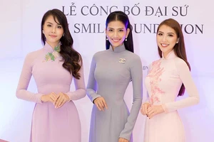 Thi hoa hậu từng phải đẩy lên Thủ tướng