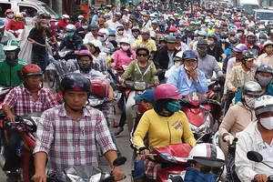 Giảm kẹt xe, ngập nước, hết phôtô giấy tờ…