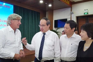 Làm đô thị thông minh là để… bớt giật mình