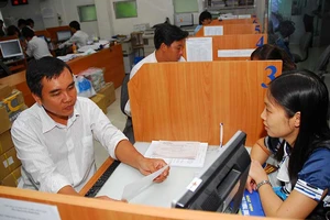 Bức xúc vì bất ngờ bị truy thu thuế