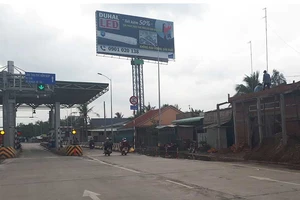 Va chạm ở BOT Cai Lậy khiến dân hoảng sợ