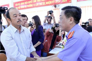 Đánh người để buộc khai đúng cũng có tội