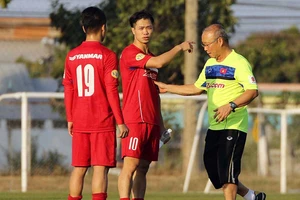 M-150 Cup: Học trò hay, thầy Park cần may