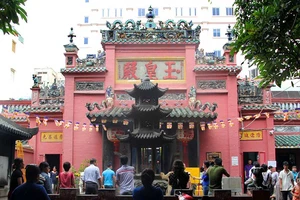 Có một nơi cầu duyên để… ‘thoát ế’