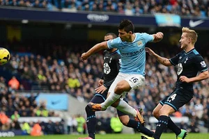 Quà Giáng sinh sớm cho thầy trò Pep Guardiola?