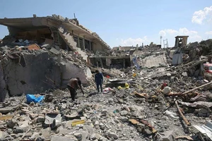 Số người chết tại thành trì cũ của IS lên 11.000 người