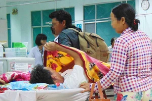 Tết nhất nhậu nhẹt quên cả vợ