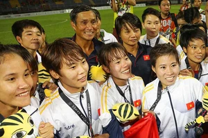 Thêm 2 đề cử HLV Mai Đức Chung và CLB Thái Sơn Nam