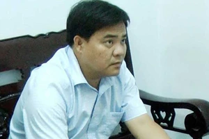 Khởi tố nguyên phó QLTT Sóc Trăng tội lạm dụng chức vụ