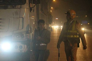 Phải dẹp thói cầu cứu khi bị CSGT phạt